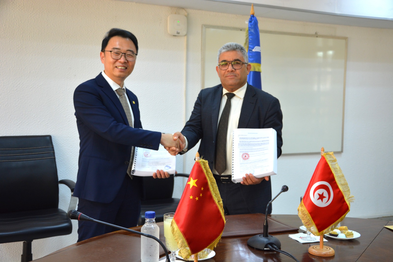 CRRC Secures Two EMU Contracts in Tunisia
