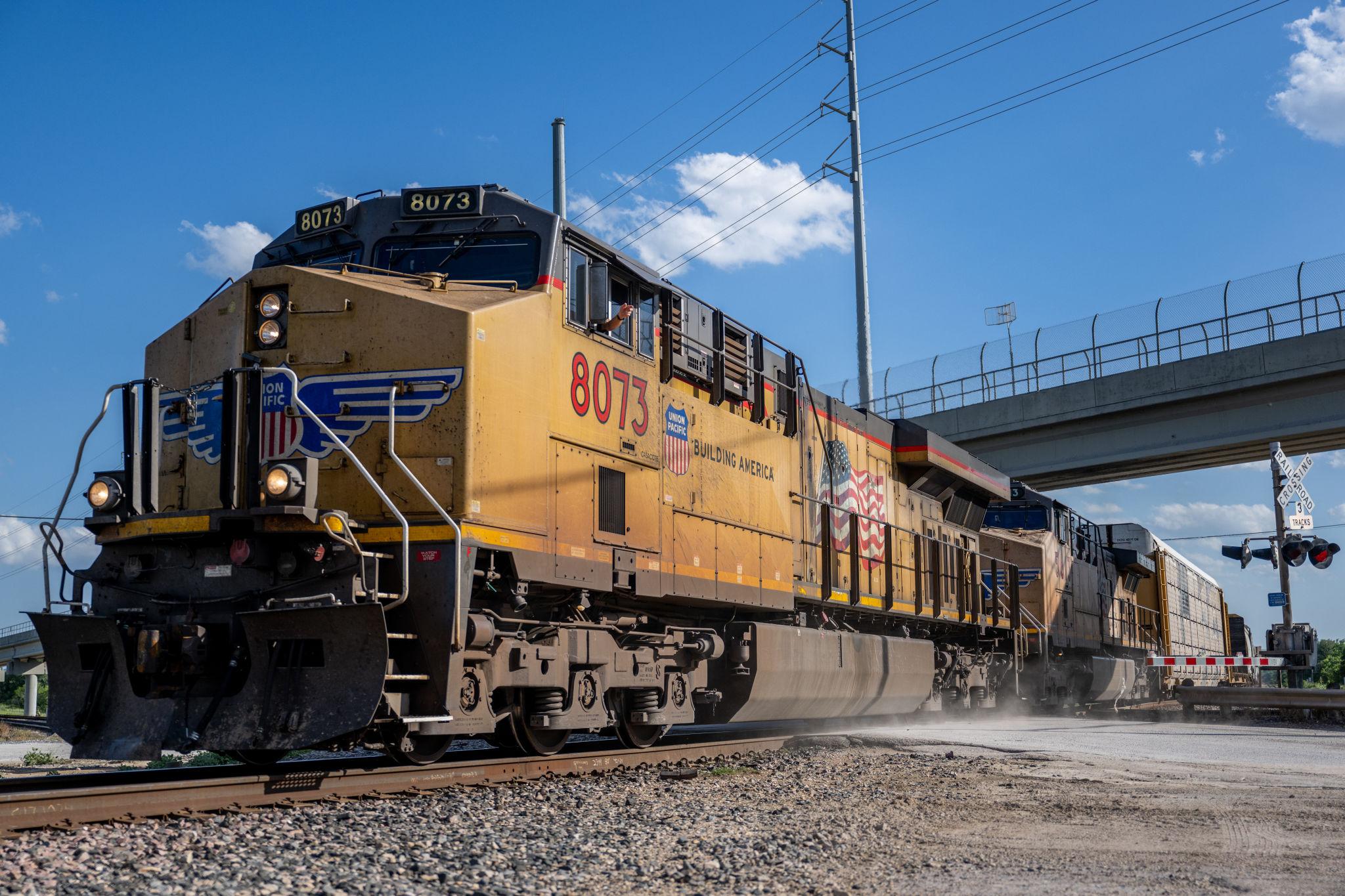 Union Pacific and CN Sign Agreement to Strengthen North American Rail Connectivity